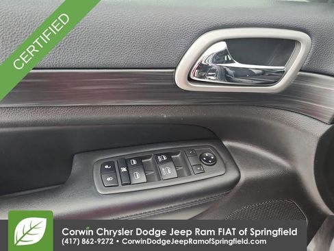 Used 2019 Jeep Grand Cherokee Altitude RWD image 20