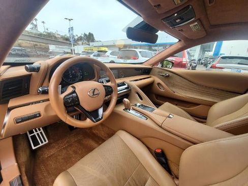 Used 2021 Lexus LC 500 Coupe w/ Touring Package RWD image 10