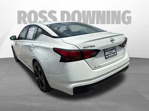 Used 2024 Nissan Altima 2.5 SR FWD image 6