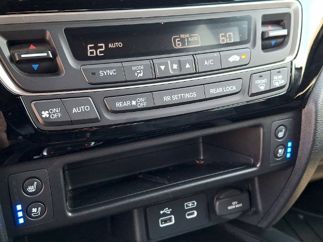 Used 2025 Honda Ridgeline Black Edition image 16
