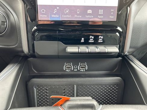 New 2025 RAM 1500 Big Horn image 12
