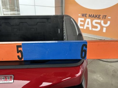 Certified 2023 GMC Sierra 1500 SLT image 19