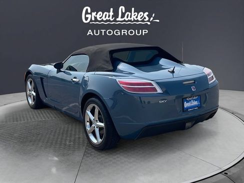 Used 2007 Saturn Sky RWD image 3