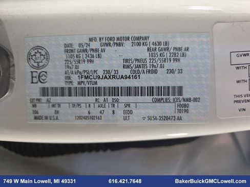 Used 2024 Ford Escape Platinum image 37