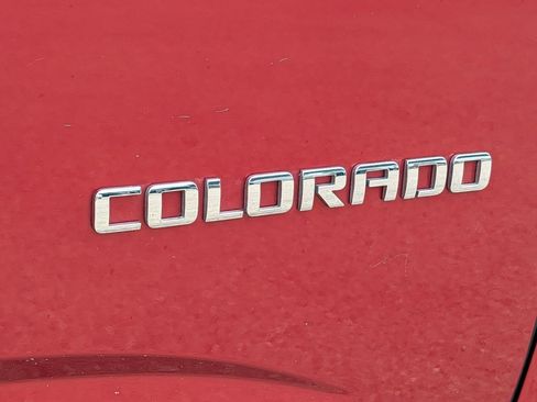 Used 2016 Chevrolet Colorado Z71 AWD/4WD image 16