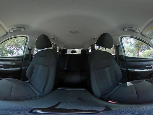 Used 2025 Hyundai Tucson SEL FWD image 43