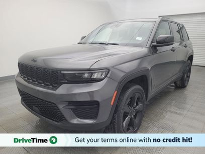 Used 2023 Jeep Grand Cherokee Altitude