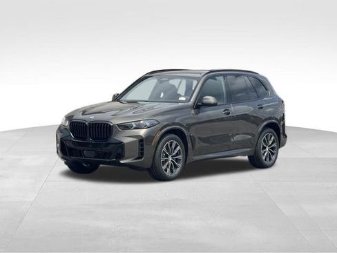 New 2026 BMW X5 xDrive40i w/ M Sport Package AWD/4WD image 1