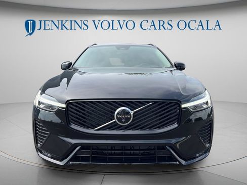 New 2026 Volvo XC60 B5 Plus AWD/4WD image 8