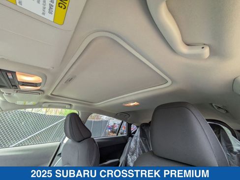 Certified 2025 Subaru Crosstrek 2.0i Premium image 10