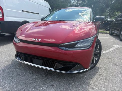 Used 2023 Kia EV6 Wind RWD image 3