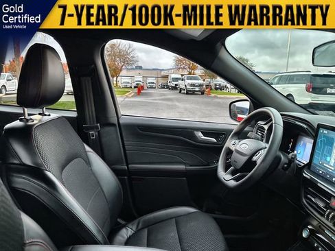 Certified 2024 Ford Escape ST-Line w/ Tech Pack #1 image 18