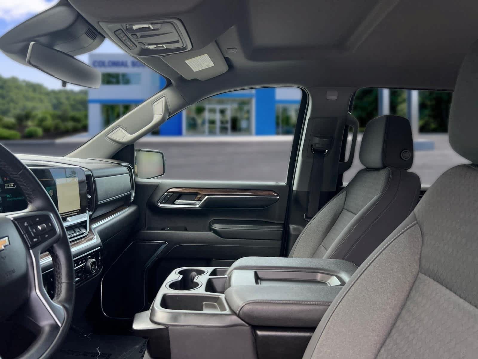 Certified 2023 Chevrolet Silverado 1500 LT AWD/4WD image 12