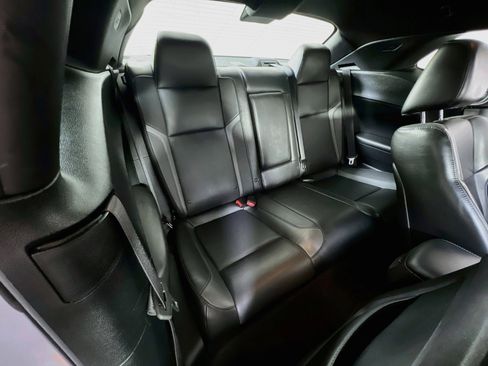 Used 2018 Dodge Challenger R/T Plus RWD image 26