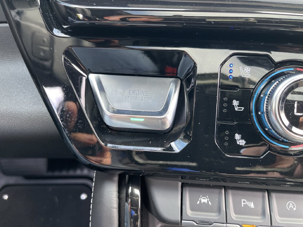 New 2026 GMC Sierra 1500 AT4X AWD/4WD image 17