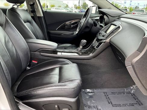 Used 2015 Buick LaCrosse Leather FWD image 8