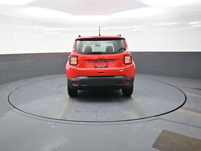 Used 2022 Jeep Renegade Latitude w/ Convenience Group