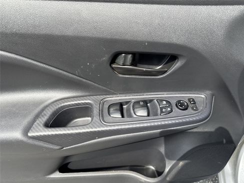 Used 2024 Nissan Versa S w/ Trunk Package FWD image 18