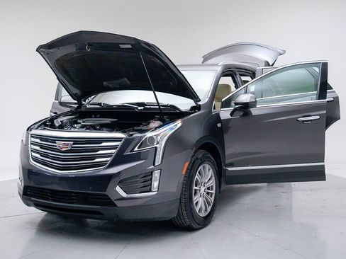 Used 2017 Cadillac XT5 Luxury w/ Driver Awareness Package image 31