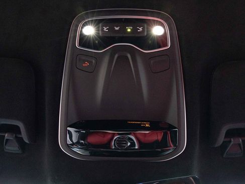 Used 2025 Lotus Emira image 38