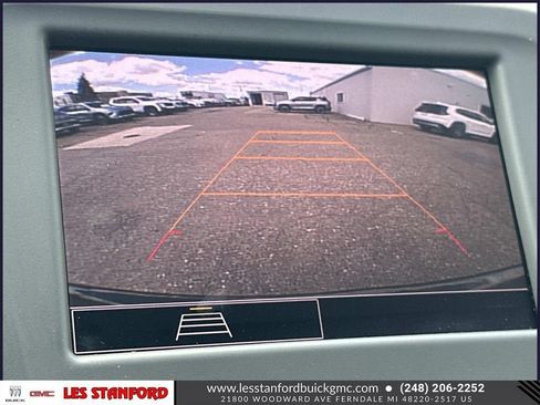 Used 2023 Chevrolet Equinox LT FWD image 29