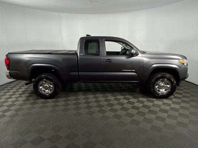 Used 2021 Toyota Tacoma SR5 RWD image 9