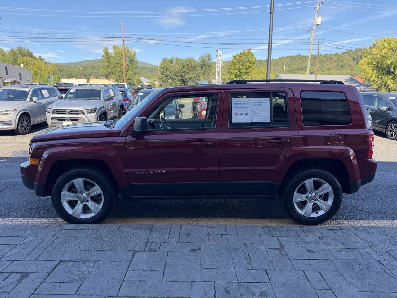 Used 2016 Jeep Patriot Sport w/ Power Value Group AWD/4WD image 5