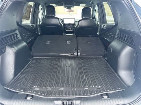 Used 2023 Ford Escape ST-Line w/ Tech Pack #1 image 38
