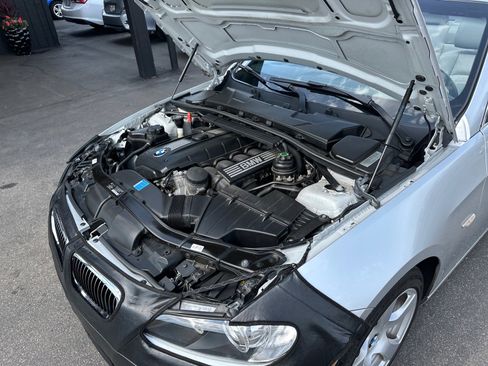 Used 2010 BMW 328i Convertible RWD image 30
