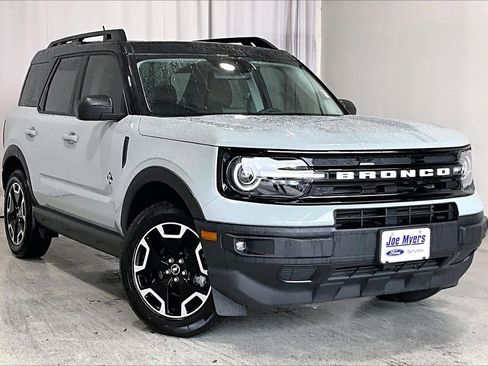 Certified 2024 Ford Bronco Sport Outer Banks w/ Tech Package AWD/4WD image 34