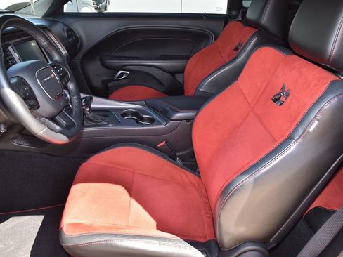 Used 2023 Dodge Challenger R/T Scat Pack w/ Plus Package image 10