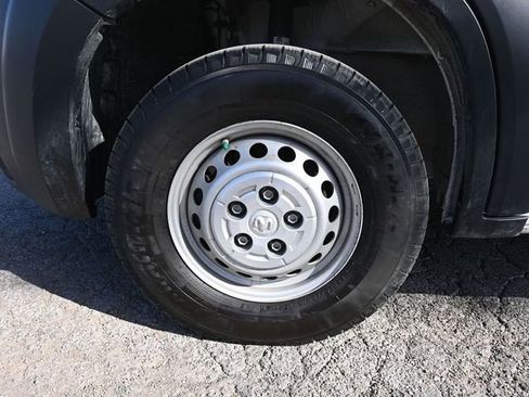 Used 2024 RAM ProMaster 2500 image 38
