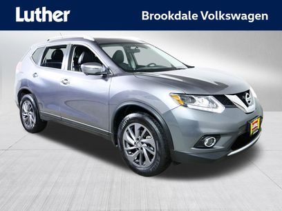 Used 2016 Nissan Rogue SL w/ SL Premium Package