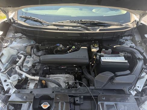Used 2018 Nissan Rogue S FWD image 26