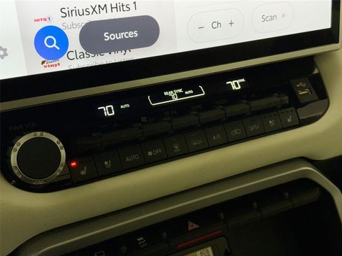 Certified 2024 Toyota Sequoia Capstone image 27