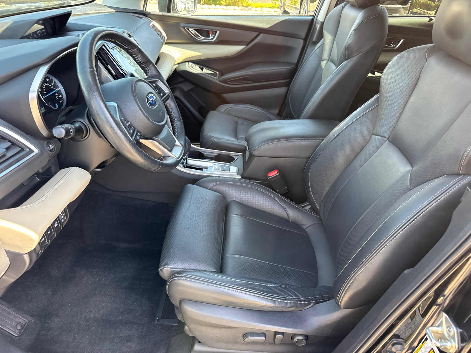 Used 2020 Subaru Ascent Limited w/ Technology Package AWD/4WD image 15
