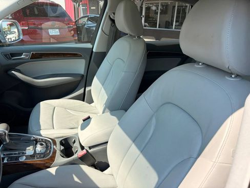 Used 2015 Audi Q5 2.0T Premium Plus w/ Technology Package AWD/4WD image 13