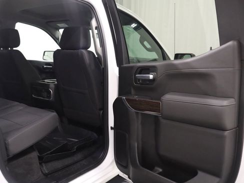 Used 2020 GMC Sierra 1500 Elevation w/ Elevation Value Package AWD/4WD image 19