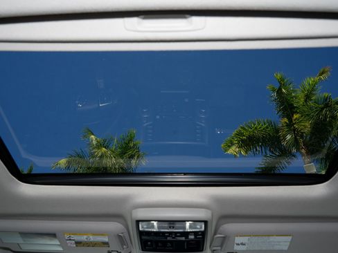 Used 2022 Toyota 4Runner Limited image 19