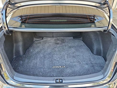 Used 2021 Toyota Corolla XSE w/ Carpet Mat Package (TMS) image 32
