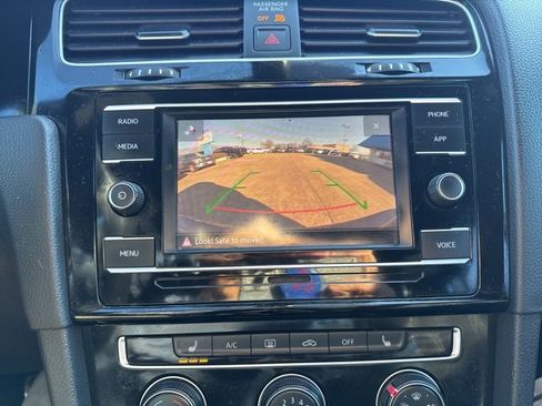 Used 2020 Volkswagen GTI SE image 26