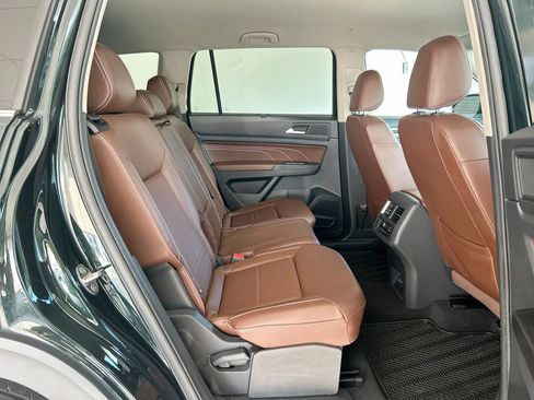 Used 2021 Volkswagen Atlas SE FWD image 35