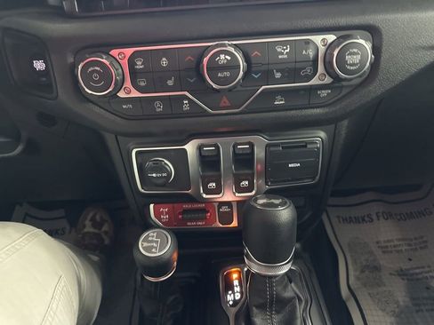 New 2026 Jeep Wrangler Sport AWD/4WD image 32