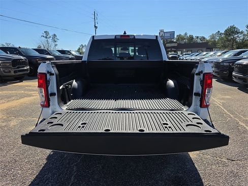 Used 2019 RAM 1500 Big Horn image 33