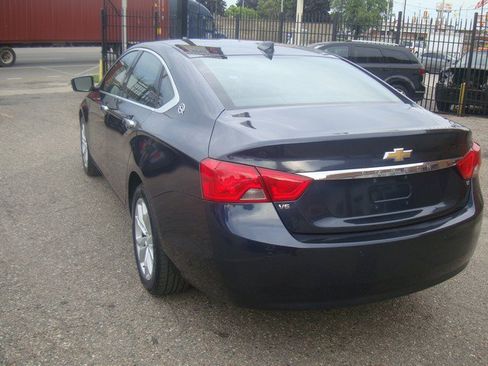 Used 2016 Chevrolet Impala LT w/ Convenience Package FWD image 3
