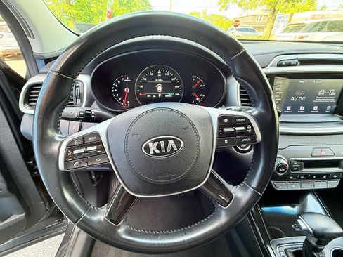 Used 2019 Kia Sorento EX AWD/4WD image 27