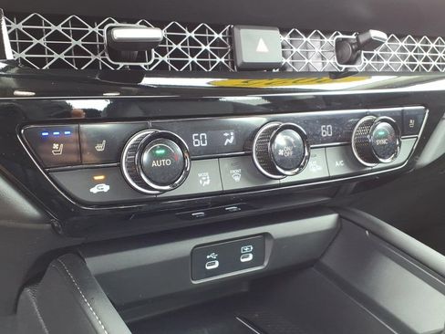 Used 2025 Honda Accord Touring image 24