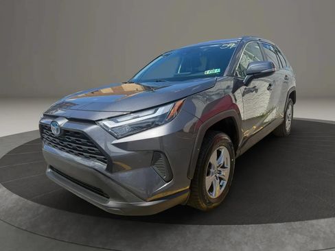 Used 2024 Toyota RAV4 XLE w/ Weather Package AWD/4WD image 1