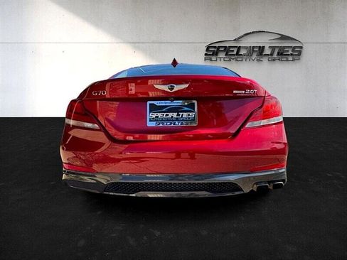 Used 2020 Genesis G70 2.0T image 8