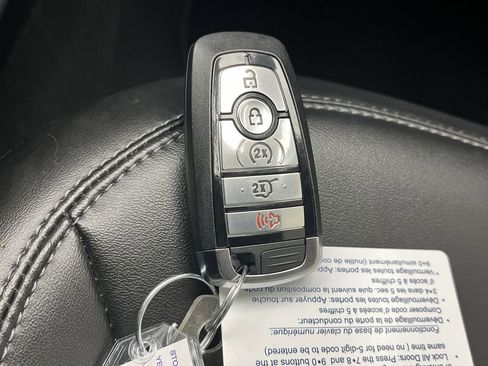 Used 2023 Ford Explorer XLT w/ Equipment Group 202A image 28